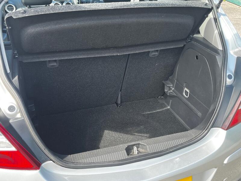 VAUXHALL CORSA