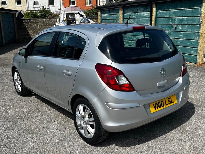 VAUXHALL CORSA