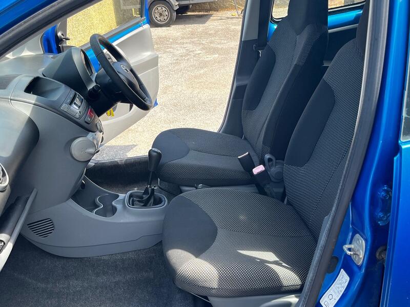 TOYOTA AYGO