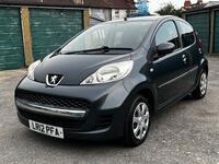PEUGEOT 107