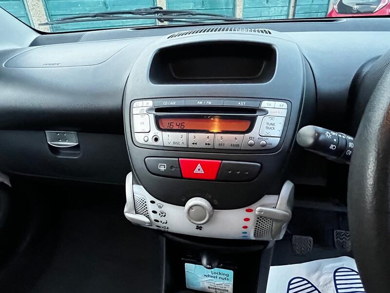 TOYOTA AYGO