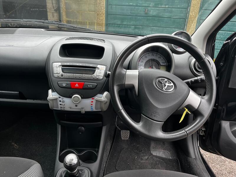 TOYOTA AYGO