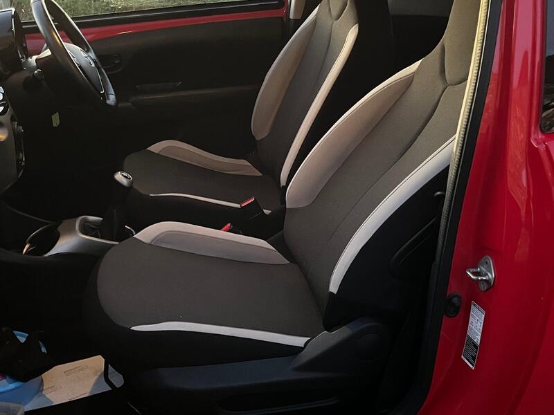 TOYOTA AYGO