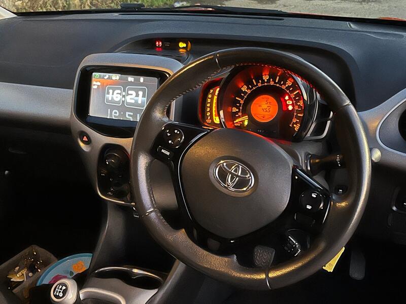 TOYOTA AYGO