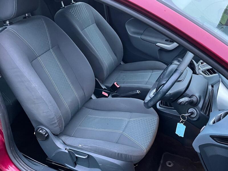 FORD FIESTA