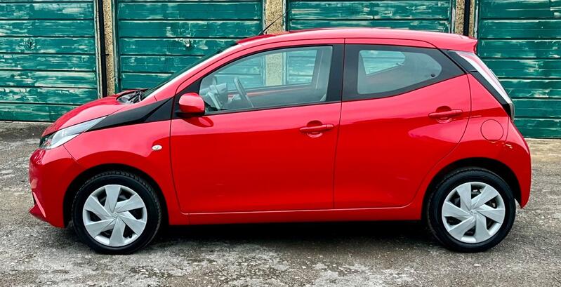 TOYOTA AYGO