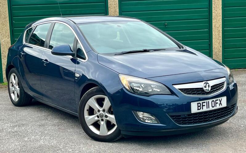 VAUXHALL ASTRA